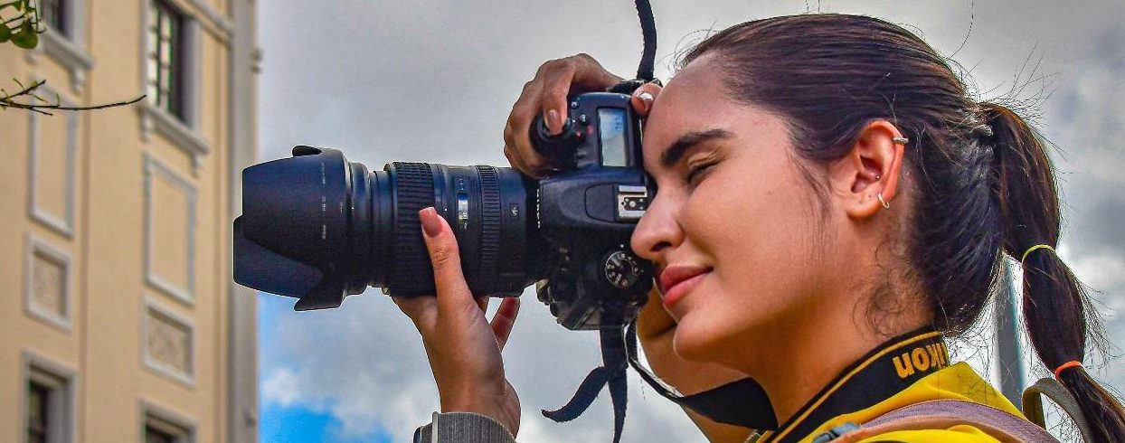 Entre passos e cliques: um olhar sobre a orla de Maceió