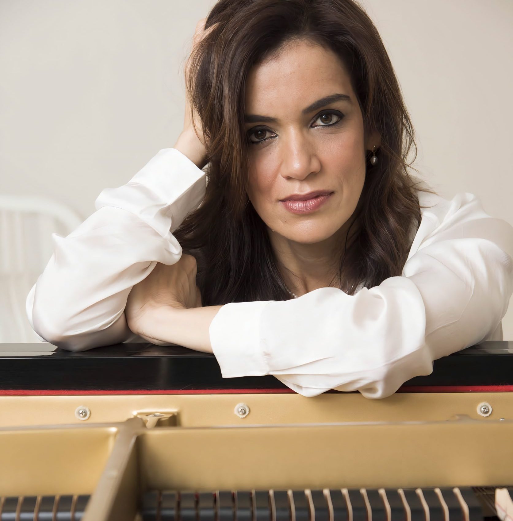 Simone Leitão (by Rachel Guedes) Simone Leitão (by Rachel Guedes)